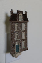Load image into Gallery viewer, Old Colchester IOD Mould
